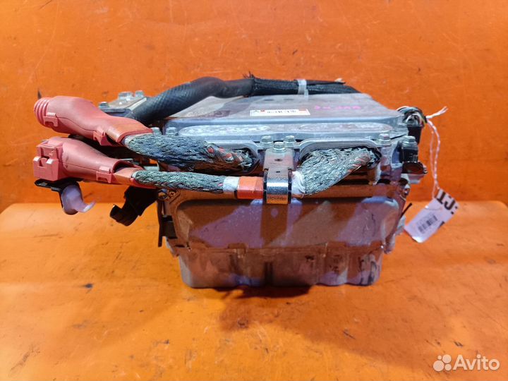 Блок электронный упр-я Lexus Ls600hl UVF46