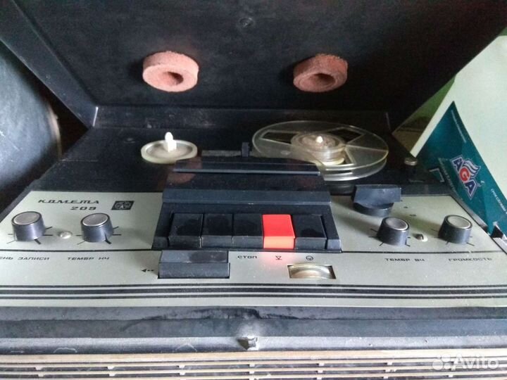 Бабинный магнитофон Комета 209