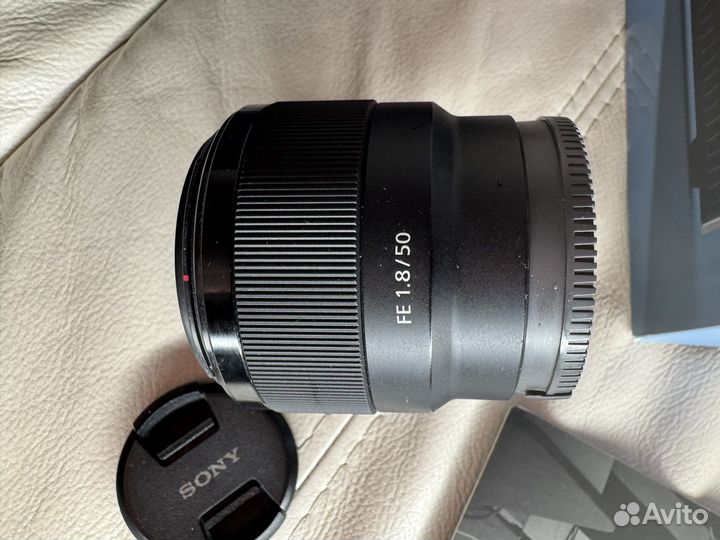 Объектив Sony e 50mm f 1.8