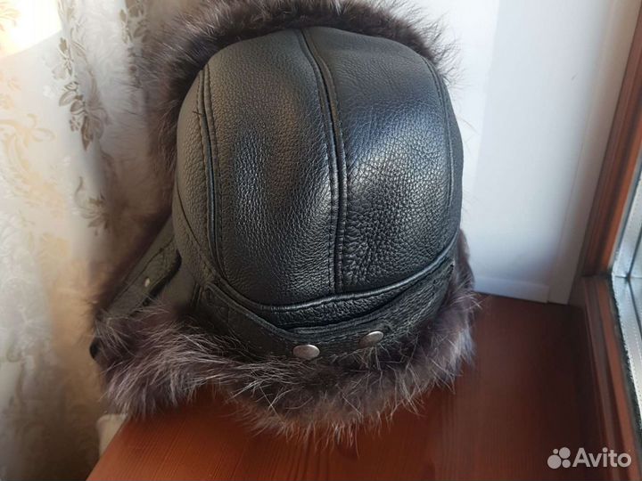 Мужская шапка