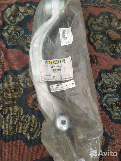 Новый рычаг подвески Moog для Audi VW