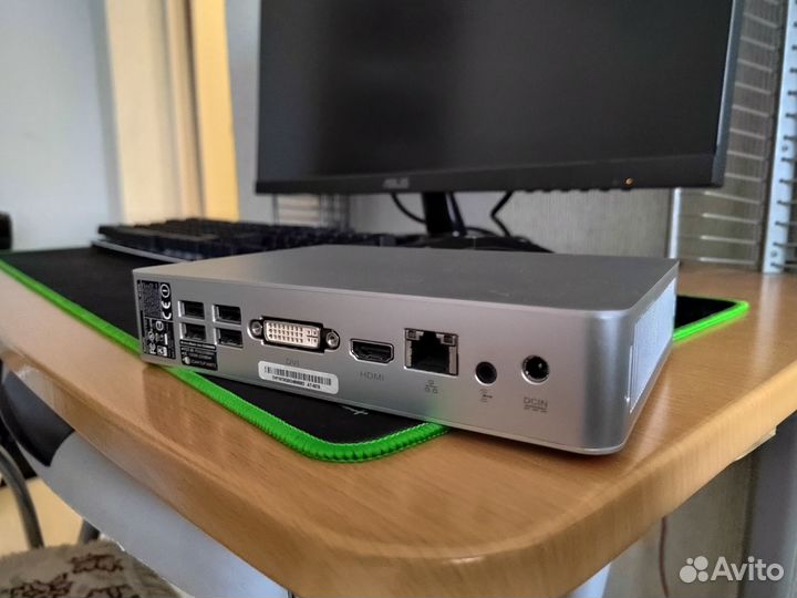 Неттоп Foxconn NanoPC AT-5570