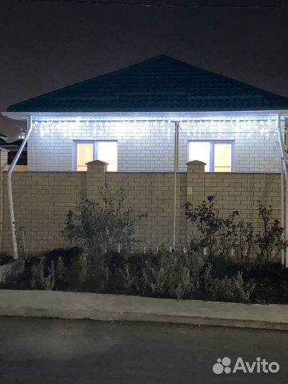 Монтаж новогодних украшений