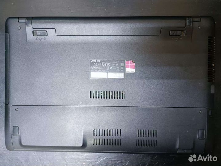 Ноутбук Asus X550