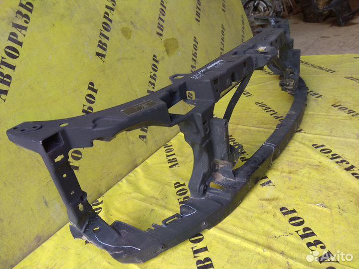 Рамка радиаторов (панель передняя) Land Rover