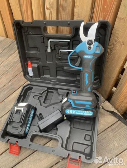 Секатор аккумуляторный Makita новый