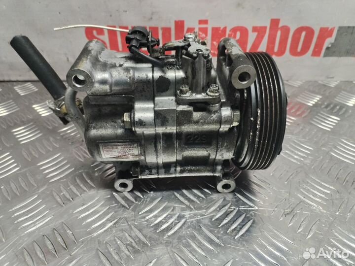 Компрессор кондиционера Suzuki 95201-80JA1