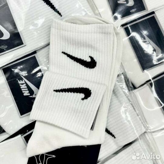 Носки nike высокие белые