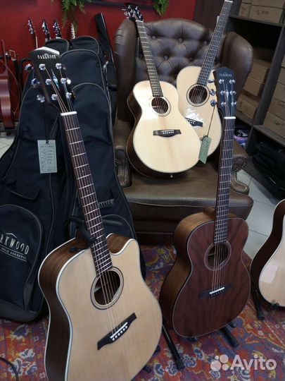 Гитара из массива Parkwood