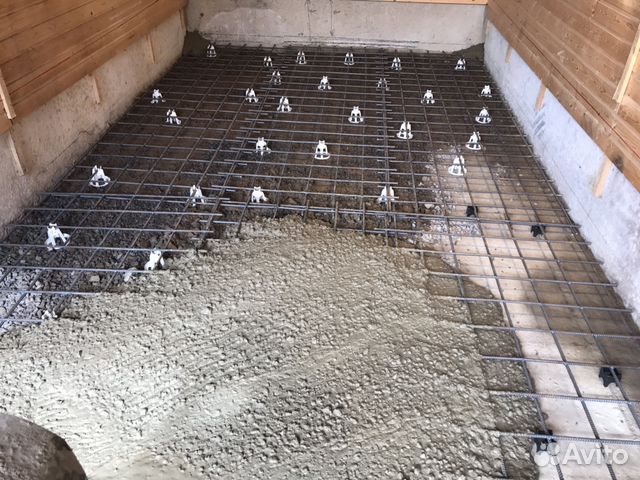 Заливка пола в гараже бетоном. Бетонный пол в Санкт-Петербурге | Услуги ...