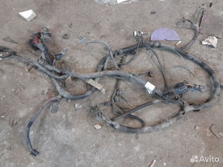 Daewoo Nexia проводка на форсунки под капотная