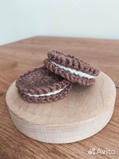 Вязаная еда сладости пельмени вареники макароны