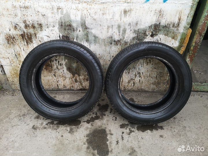 Avon ZX7 215/60 R17