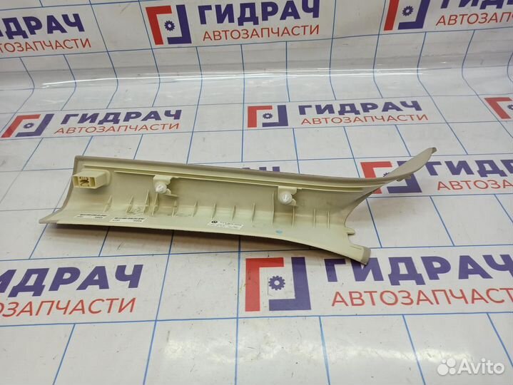 Обшивка стойки передней правой верхняя BMW 6 (F13)