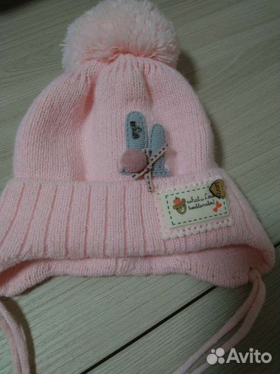 Шапочка для девочки демисезон