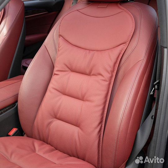 Комплект подушек на сиденье машины в авто Красные