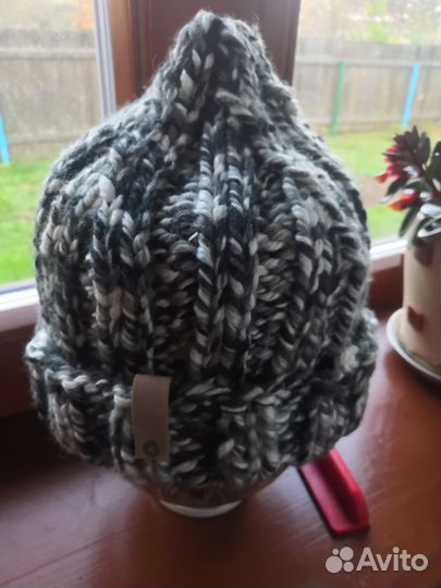 Шапка зимняя женская