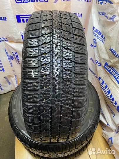 Toyo Observe GSi-5 215/55 R17 98Q