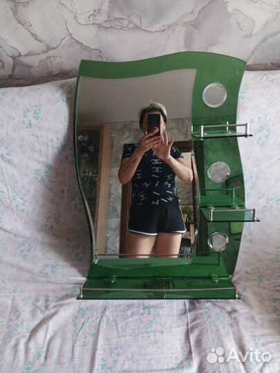 Зеркало в ванную комнату