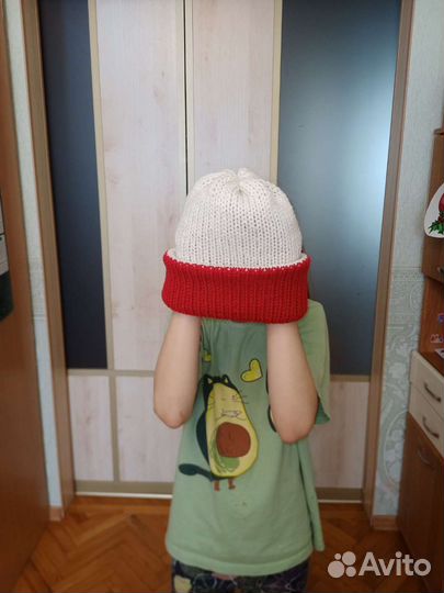 Шапка вязаная ручная работа