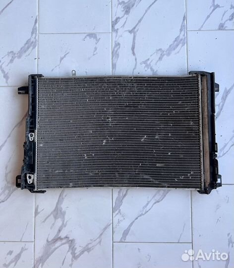 Радиатор кондиционера Mercedes E W212