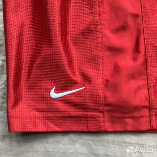 Баскетбольные шорты Nike широкие