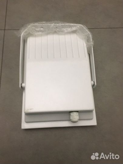 Прожектор металлогалогенный