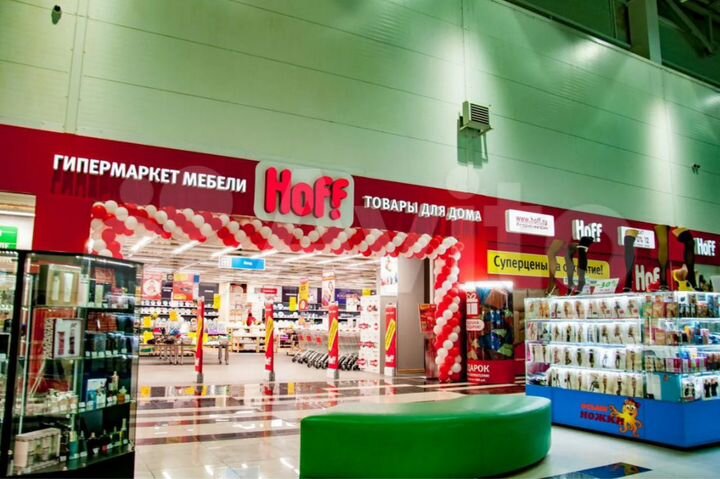 Торговая площадь, 1358 м²