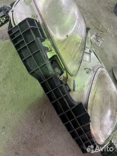 Lexus gs300 фары в сборе под востановление