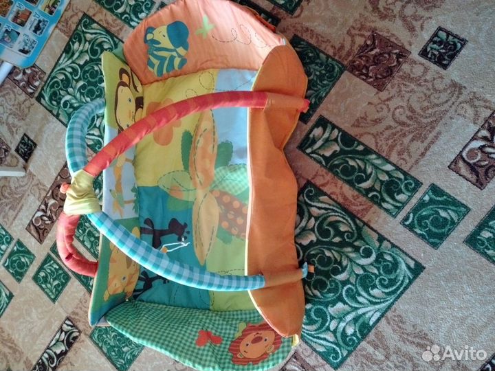 Развивающий коврик