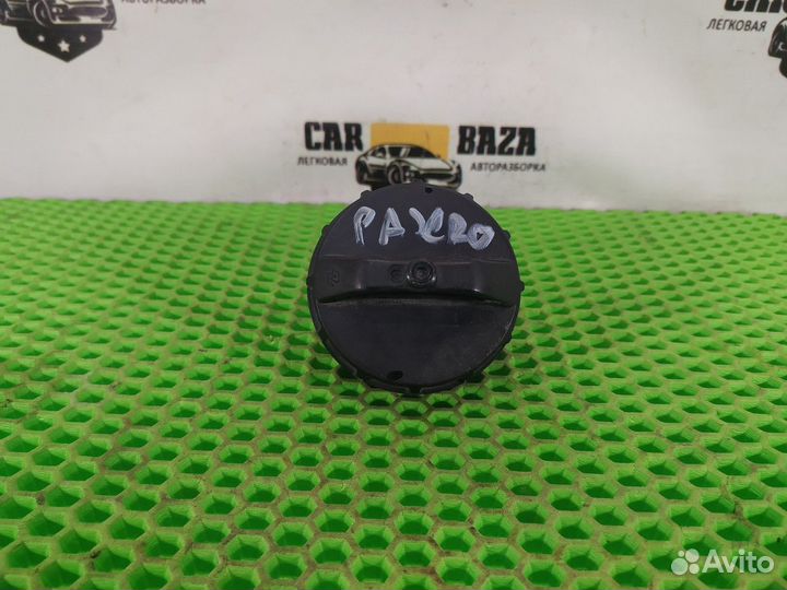 Крышка бензобака