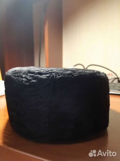 Эксклюзивная шапка из каракульчи