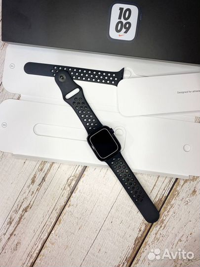 Apple Watch Nike Series 7 41mm