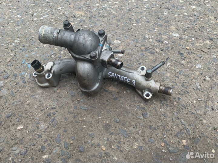 Корпус термостата Hyundai Santa FE Classic G6BA