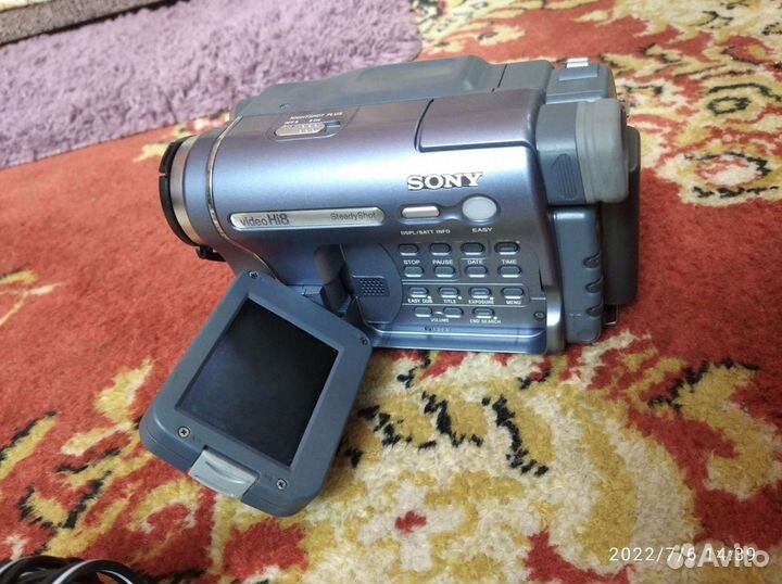 Видеокамера sony hi8