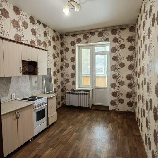 3-к. квартира, 76,2 м², 1/12 эт.