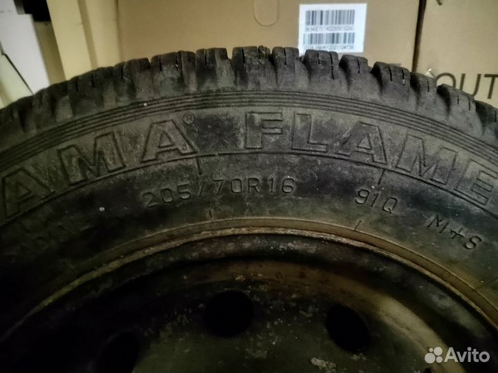 Запасное колесо на ниву