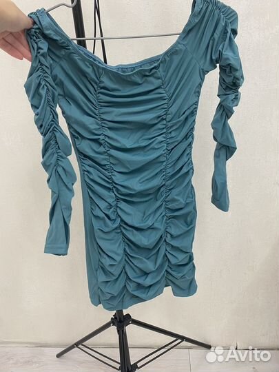 Платье берюзовое