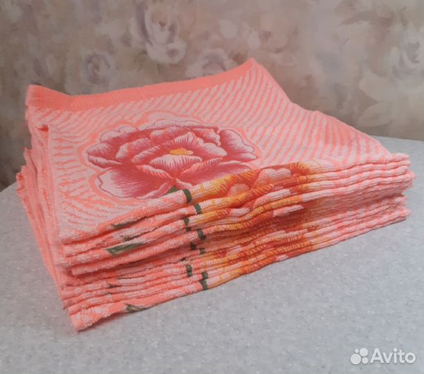 Махровые полотенца 33Х64