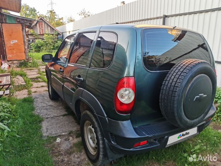 Chevrolet Niva 1.7 МТ, 2010, 186 696 км