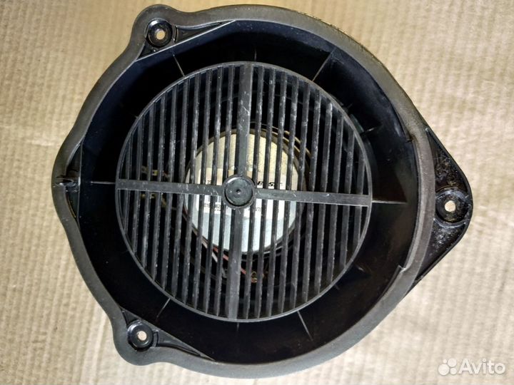 Динамик задней двери bose Audi Q7 4L