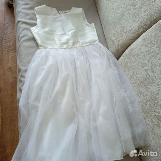Платье для девочки нарядное
