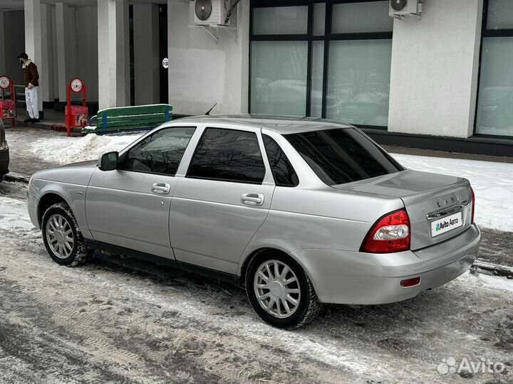 LADA Priora 1.6 МТ, 2011, 140 000 км