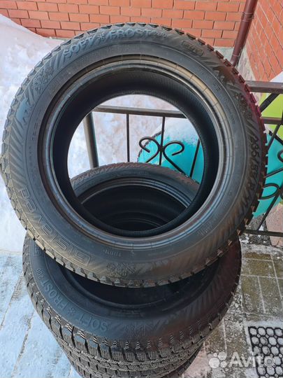 Gislaved Soft Frost 200 SUV 235/55 R17