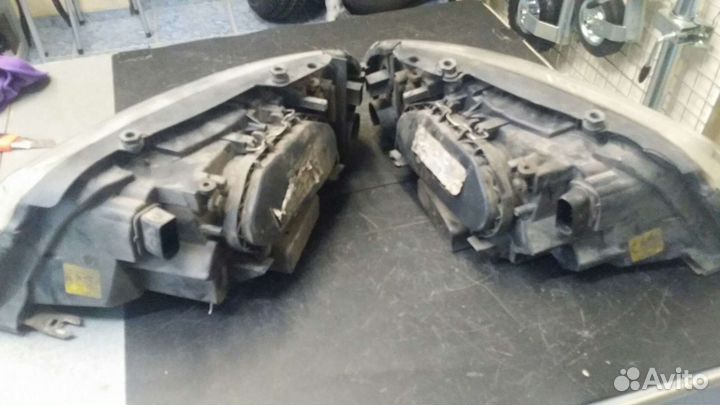 Фара левая Volkswagen sharan 2001-2010гв Бу