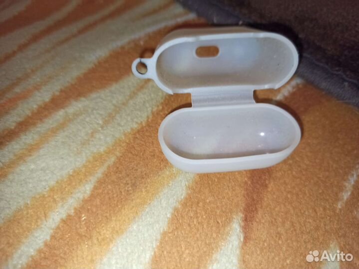 Силиконовый чехол для наушников