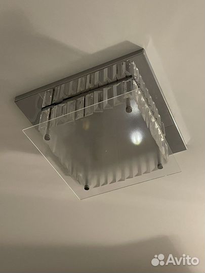 Светильник потолочный