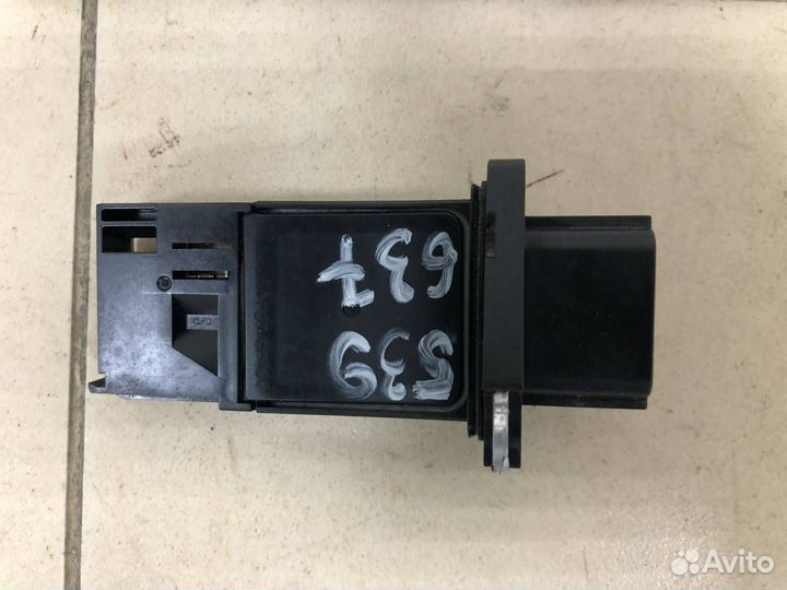 Датчик расхода воздуха массметр, дмрв Nissan X-Tra