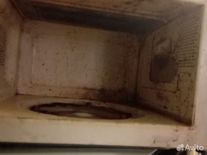 Микроволновка на запчасти