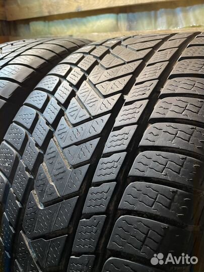 Pirelli Winter Sottozero 3 285/35 R20